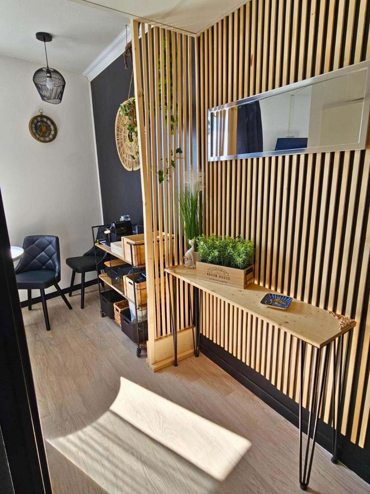 L'Ecrin Studio Equipe Avec Vue Panoramique 루르드 외부 사진
